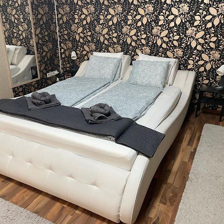 Lovely Apartment On Raday Corso ブダペスト エクステリア 写真
