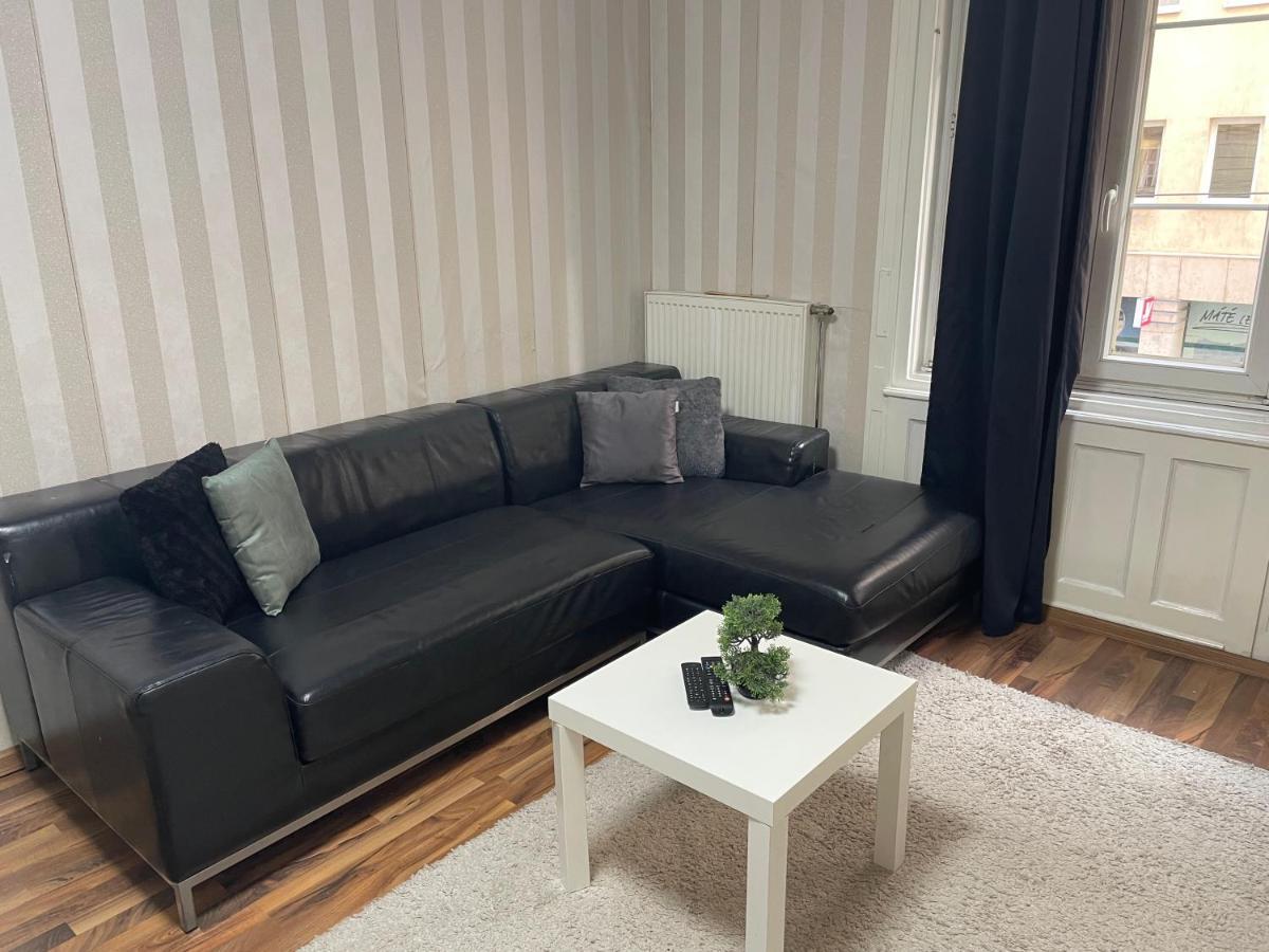 Lovely Apartment On Raday Corso ブダペスト エクステリア 写真